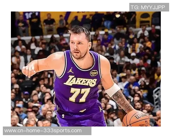 东契奇因左腿筋酸痛退赛雷迪克表示判断伤情尚需时日